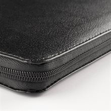 Bibel 2026 Slimline - Bounded leather Svart med dragkedja